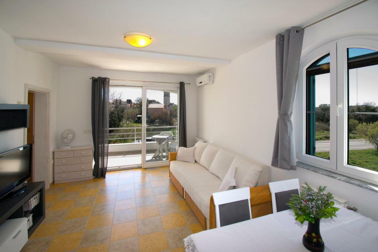 Apartman Mendula Premantura Kültér fotó