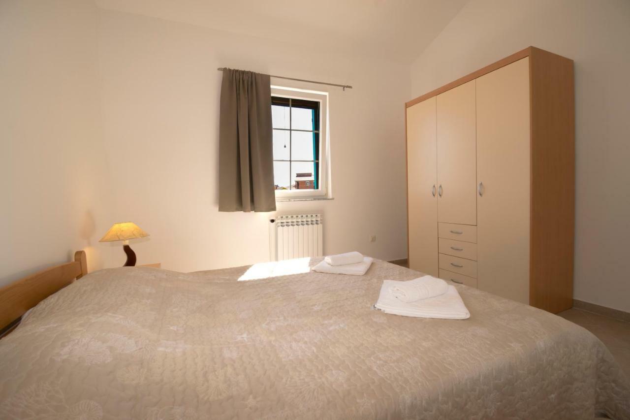 Apartman Mendula Premantura Kültér fotó